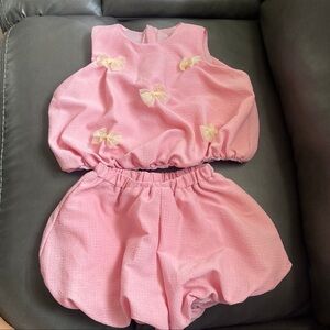 Babygirl pink texture bow top and elastic waist short set
